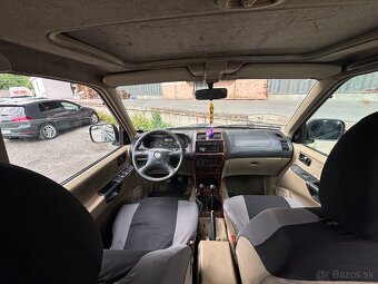 Nissan Terrano 2.7 TDi 92kw 4x4 - 8