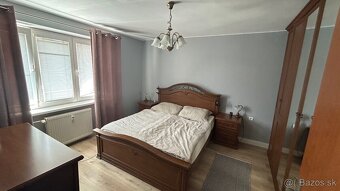 Na predaj pekný prerobený , zariadený 2,5 izb.byt - 8