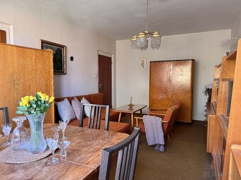 NA PREDAJ 3-izbový byt v centre mesta Prievidza - 8