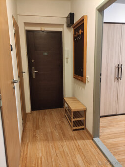 Prenájom 1 izbový byt Levice - 8