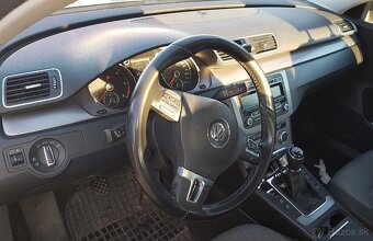 Predam Passat B7, r.v. 2013, dobrý stav - 8
