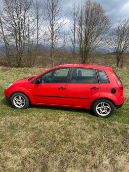 Ford Fiesta 1.3 51kw benzín - 8