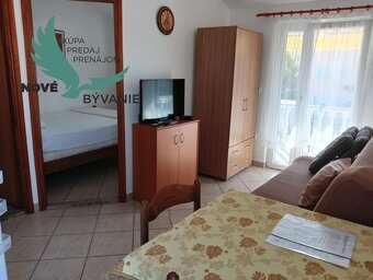 Na predaj apartmán len 50m od mora s výhľadom na more v Chor - 8