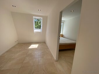 Na predaj zrekonštruovaný 2 izbový byt, Trenčín - 8