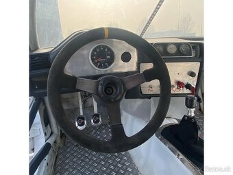 BMW E30 325i race car - 8