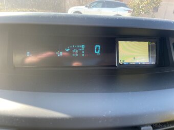 Renault Espace 2.0 dCi - 8