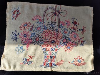 Obrusy retro ručne vyšívané - 8
