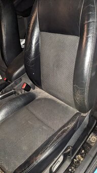 Ford Focus 2.0 100KW TDCI - havarovany, utrhnute 1 koleso - 8