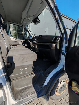 IVECO Daily SPA - výroba 2020 - 8