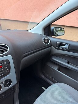 Ford Focus 1.6 TDCI - 8