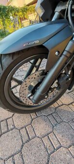 Yamaha x-max 125 - 8