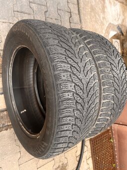 225/55R17 Nokian zimne - 8