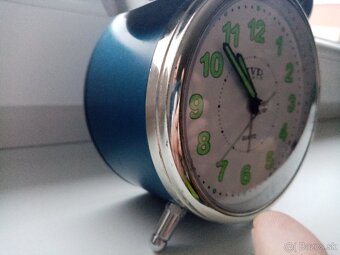 JVD - retro budík - 8