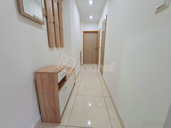 Predaj - 2-izb. - … - 8