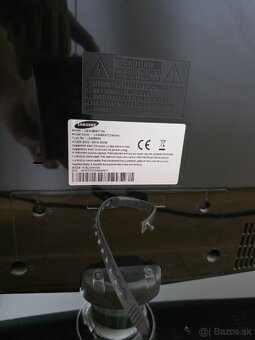 Samsung 40" TV - 8