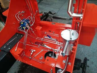 Predám LOCUST 752 po úplnej GO - 8