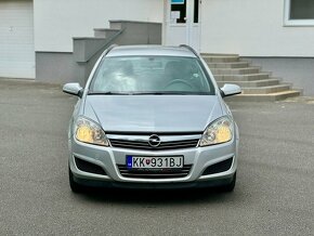 Opel Astra 1.9 CDTI kombi Automatická prevodovka - 8