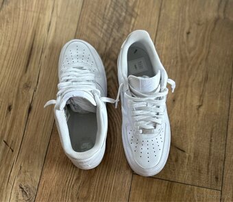 Topánky Nike Air Force 1 biele - 8