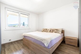 MODERNÝ DVOJPODLAŽNÝ RODINNÝ DOM - PREDAJ - Nitrianske Pravn - 8
