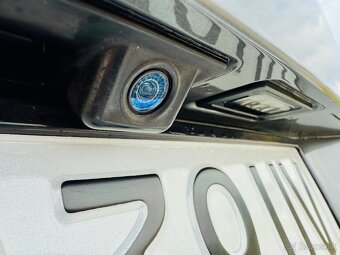 Volkswagen Touareg - 8