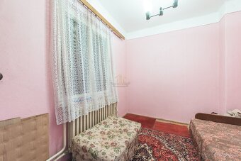 Na predaj rodinný dom v obci Vojka - 8