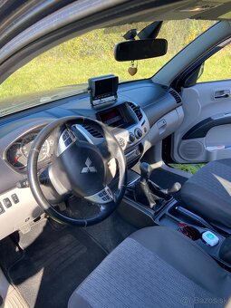 Mitsubishi l200 - 8