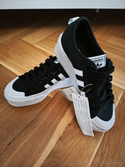 Dámske topánky Adidas - 8