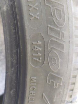 Predám pneu Michelin 18" zima - 8