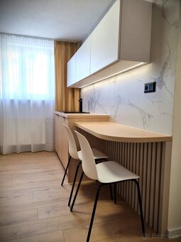 Krásny dizajnový 2,5 izbový byt v centre mesta - 8