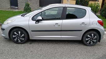 Peugeot 207 1.4 benzin - 8
