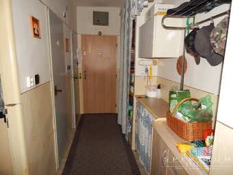 SPEKTRUM REALITY- Na Predaj 3-izbový byt, 63 m2 s balkónom, - 8