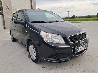 Predám Chevrolet Aveo 1.2 62kw r.v:2010 - 8