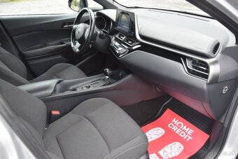 Toyota C-HR 1.8 Hybrid - slovenské auto - 8