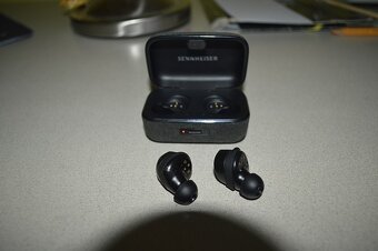 predam bezdrotove sluchadla Sennheiser - 8