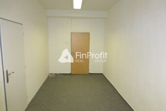 Kancelária s parkovacím miestom zdarma na prenájom - 52,10 m - 8