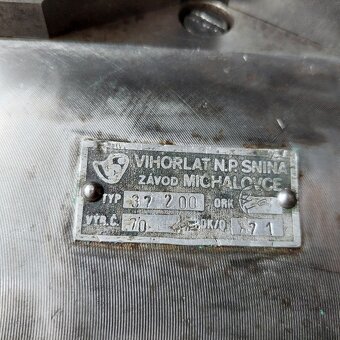 Prizmový , prizmatický zverák - 8