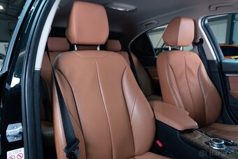 BMW 330e 135kW, automat, 2018 - 8