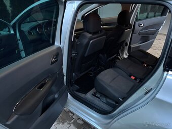 Peugeot 5008 2.0 / 2010 - 8