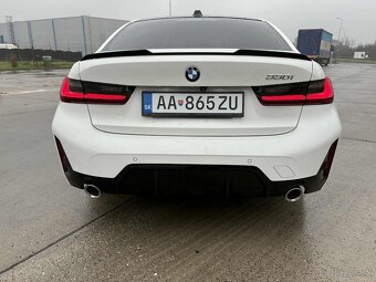 BMW 330i M pacet - 8