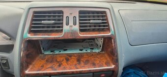 Na nahradne diely Nissan Terrano 2.7 TDI 92kw 4x4 klíma - 8