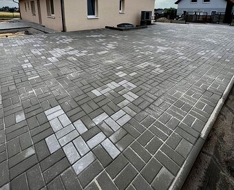 HĽADÁME STAVEBNÉ VÝKOPOVÉ BURACIE PRÁCE - 8