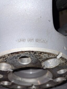 225/60 R18 zimne sada - 8