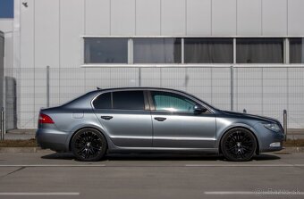 Škoda Superb 3.6 , 4x4 , 191kW, A/T, A6 - 8