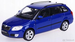 Predám nerozbalený model Škoda FABIA COMBI 2009 modrá farba - 8