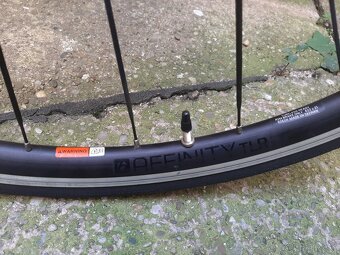 Carbonovy bicykel -Trek Domane SL5,vymena za horsky Trek XL - 8