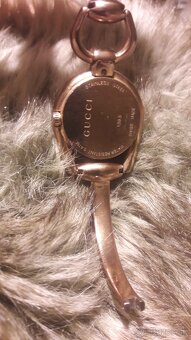Na predaj original dámske gucci hodinky - 8