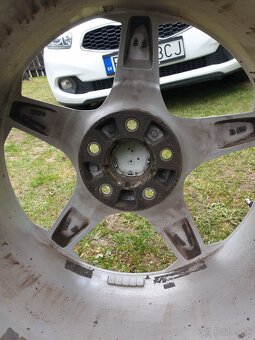 Predám Disky na Alfu 159 R 18 - 8