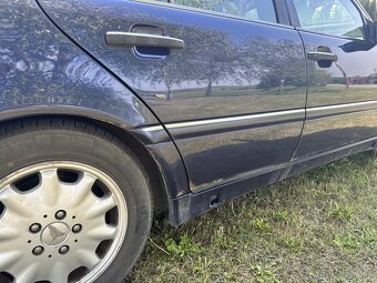 Mercedes Benz W202 C250 TDI - 8