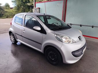 Predám Peugeot 107Urban1.0. 5T - 8
