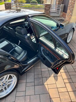 BMW 540i e39 - 8